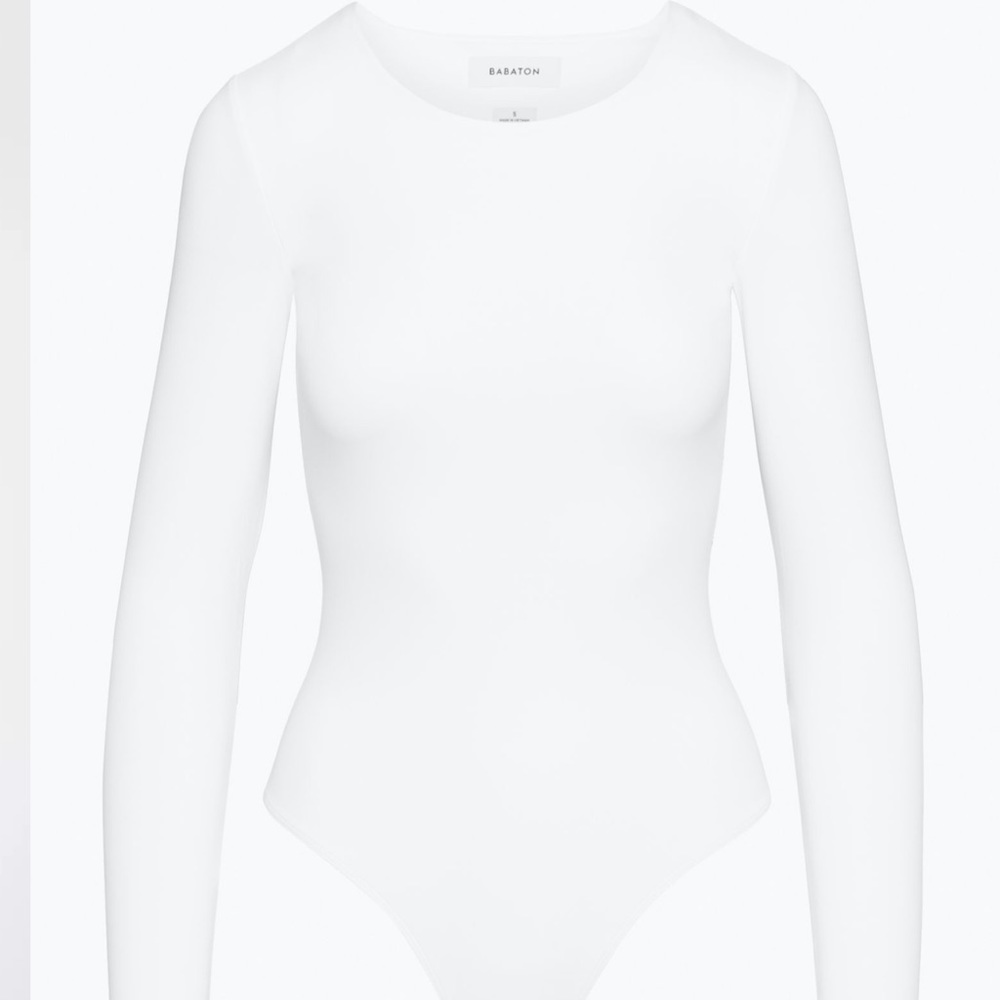 Aritzia contour crew long sleeve bodysuit